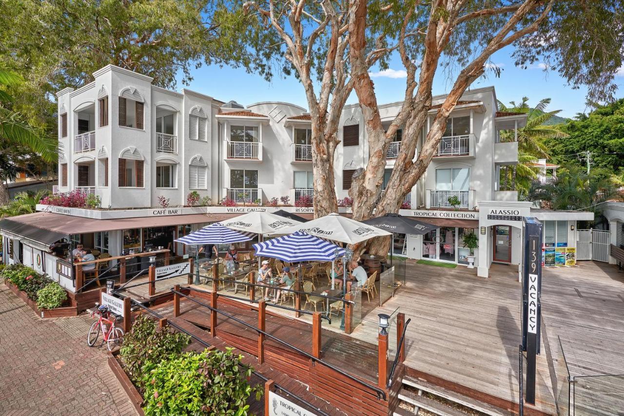 Alassio Beachfront Apartments Палм Коув Екстериор снимка